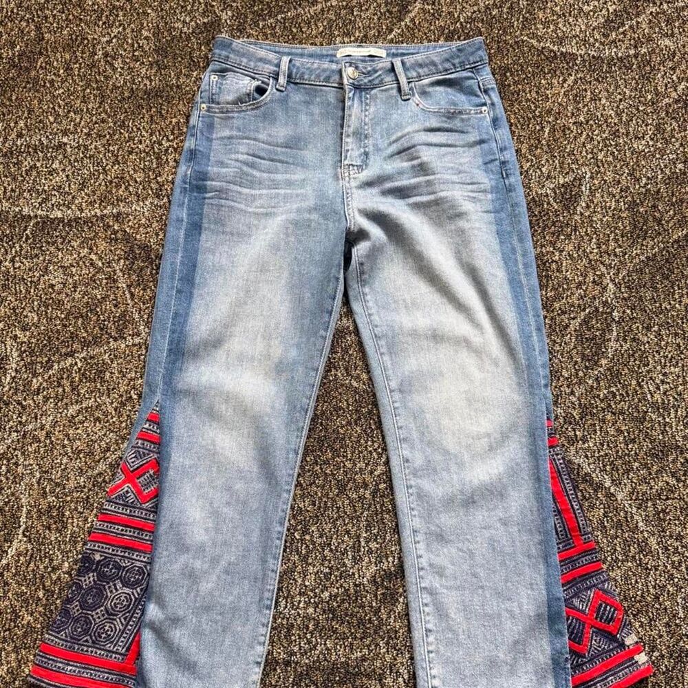 Boho-chic Women's Blue Jeans